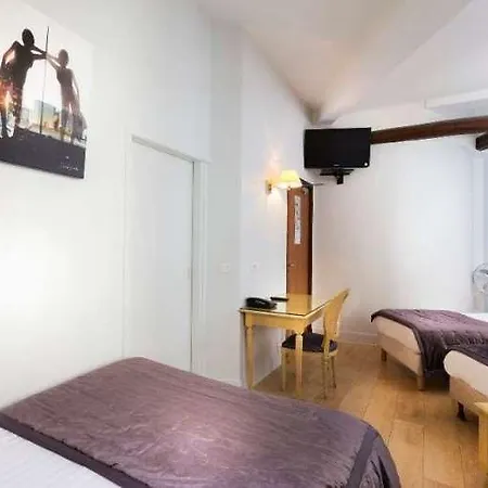 Hotel Du Bresil Paris